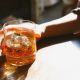 Profeco revela qué whisky mexicano barato cumple con la norma en 2025
