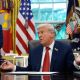 Trump anuncia aranceles de 100% a medicamentos y otras tasas para muebles y camiones pesados