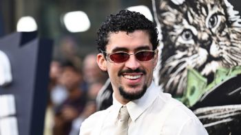La superestrella latina Bad Bunny encabezará el espectáculo de medio tiempo del Super Bowl 2026