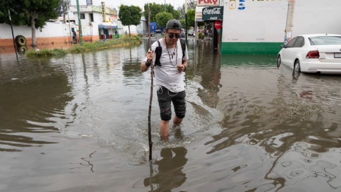 Claman por ayuda tras inundaciones en Santa María Aztahuacán, Iztapalapa (Video)