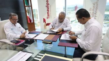 Firman convenio para impulsar el desarrollo del sector pesquero y acuícola en Tamaulipas