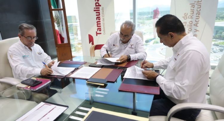 Firman convenio para impulsar el desarrollo del sector pesquero y acuícola en Tamaulipas