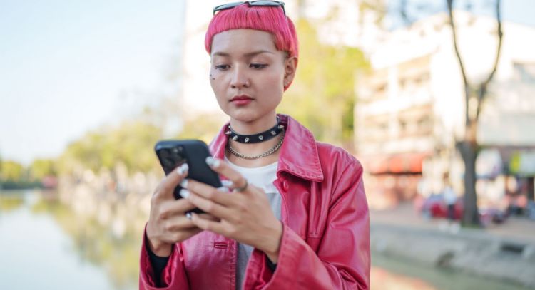 Banca en el celular: así están cambiando sus hábitos Millennials y Gen Z en México