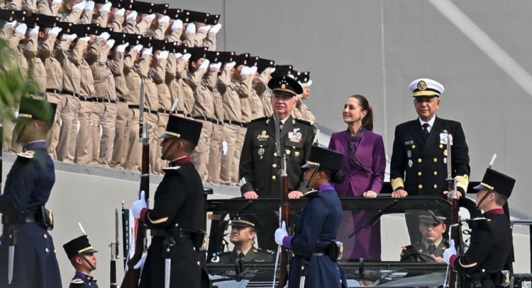 El valor de la lealtad no admite medias tintas, dice Sheinbaum a jóvenes militares