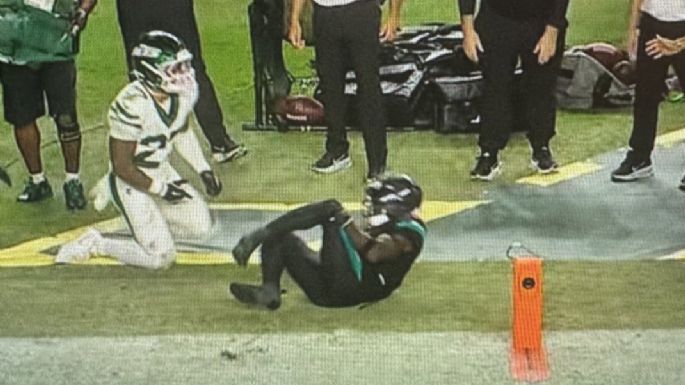 Tyreek Hill, de los Dolphins, se disloca la rodilla izquierda ante los Jets (Video)