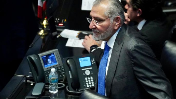 Adán Augusto López dice que sus ganancias ahora son por la “actividad ganadera”