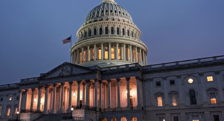 Cierra el gobierno de EU y se abre un nuevo periodo de incertidumbre