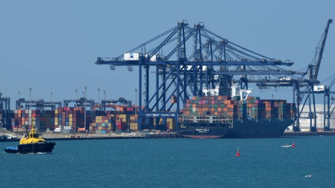 Con ampliación del Puerto de Veracruz, Sheinbaum contradice a la SCJN y pone en peligro a arrecifes