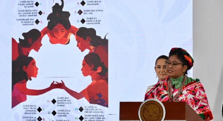 Izan por primera vez bandera nacional  a "toda asta" por Día Internacional de la Mujer Indígena