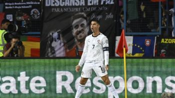 Cristiano Ronaldo marca doblete en el 5-0 de Portugal vs. Armenia y llega a 942 goles