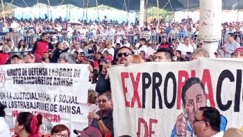 Con protestas reciben a Sheinbaum en Coahuila; anuncia programa de producción de carne