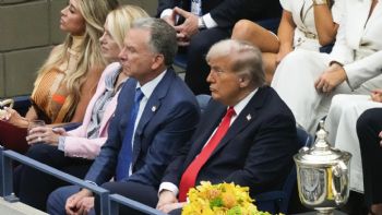 Abuchean a Trump durante interpretación del himno nacional de EU en la final del US Open (Video)