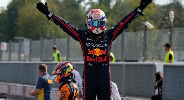 Max Verstappen domina para ganar el Gran Premio de Italia, rebasa a McLaren
