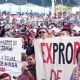 Con protestas reciben a Sheinbaum en Coahuila; anuncia programa de producción de carne
