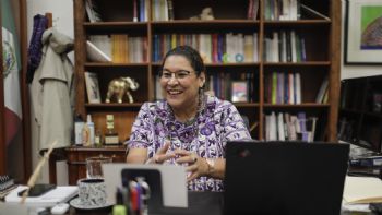 Permiten a Lenia Batres presentar el proyecto para revocar amparo a Elektra de Salinas Pliego