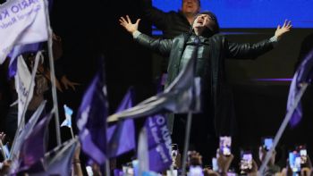 Incertidumbre en los mercados tras la derrota electoral de Milei en Buenos Aires