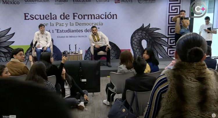 “Está la derecha detrás”: esto dijo Noroña de la estudiante de la UAEM que lo cuestionó (Video)