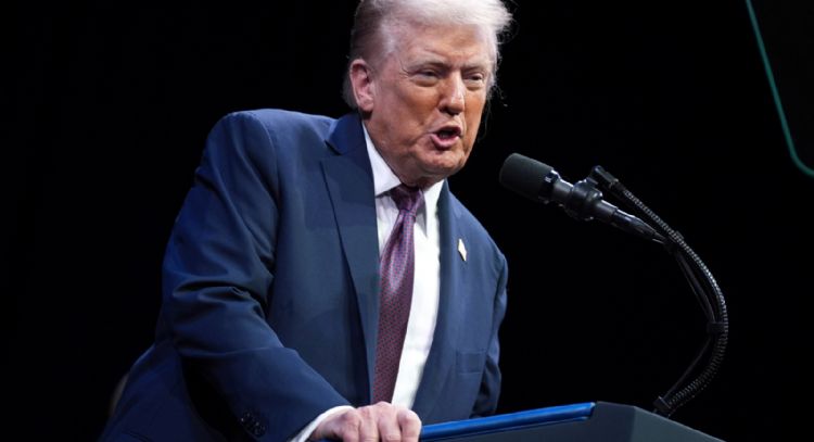 Trump pide a Corte Suprema orden de emergencia para mantener congelada ayuda extranjera