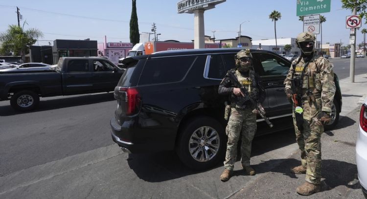 Corte Suprema levanta restricciones a las redadas migratorias en Los Ángeles