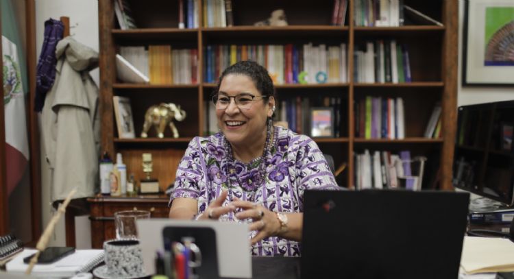 Permiten a Lenia Batres presentar el proyecto para revocar amparo a Elektra de Salinas Pliego