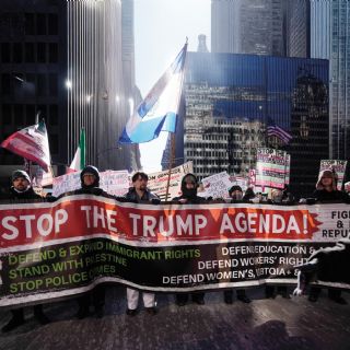 Redadas de Trump. En Chicago, migrantes escondidos, familias destrozadas y una economía en crisis