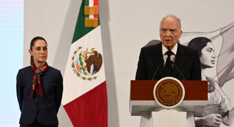 Gertz Manero aseguró que el marino que se suicidó no era investigado por huachicol fiscal