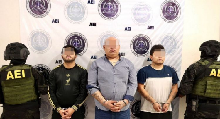 Detienen a “santeros” en BC; los acusan de degollar a tres personas y usar su sangre en rituales