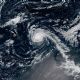 El huracán Kiko se debilita a tormenta tropical pero aún podría generar oleaje peligroso en Hawai