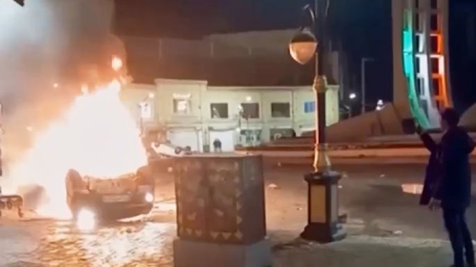 En medio de crecientes protestas, Irán corta el acceso a internet a la población