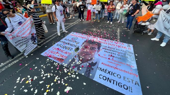 Realizan marcha pacífica por motociclista atropellado y arrastrado por un automóvil (Videos)