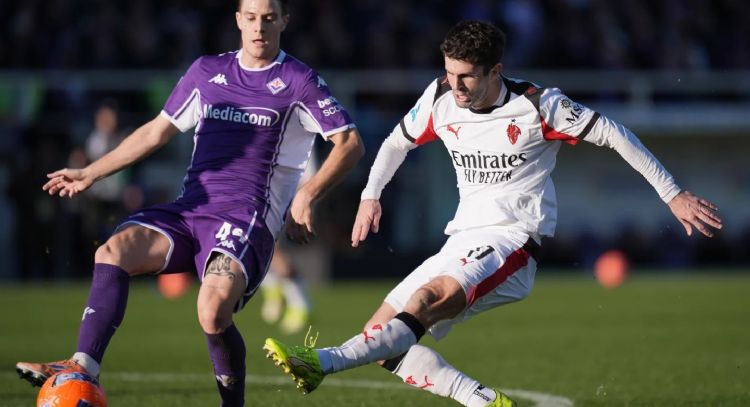 Milan extiende su racha invicta a 18 partidos tras empatar 1-1 con la Fiorentina