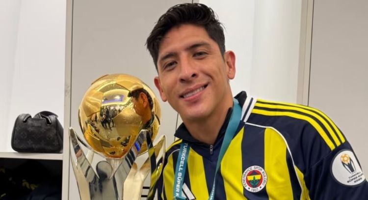 Edson Álvarez gana la Supercopa de Turquía con el Fenerbahce