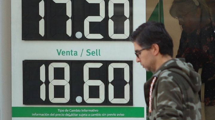 Peso abre la semana con ganancias ante amenazas de Trump a la Fed