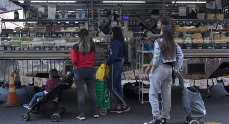Sheinbaum arranca con la canasta básica real más alta de todos los sexenios