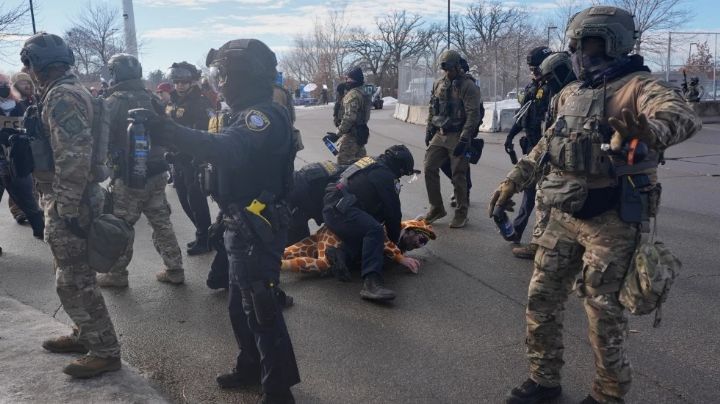 Fiscales del Departamento de Justicia de Minnesota dimiten tras tiroteo del ICE