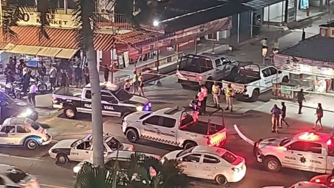Frente a turistas, asesinan a dos hombres cerca de la Costera Miguel Alemán en Acapulco