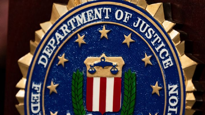FBI registra casa de reportera de Washington Post en investigación de documentos clasificados