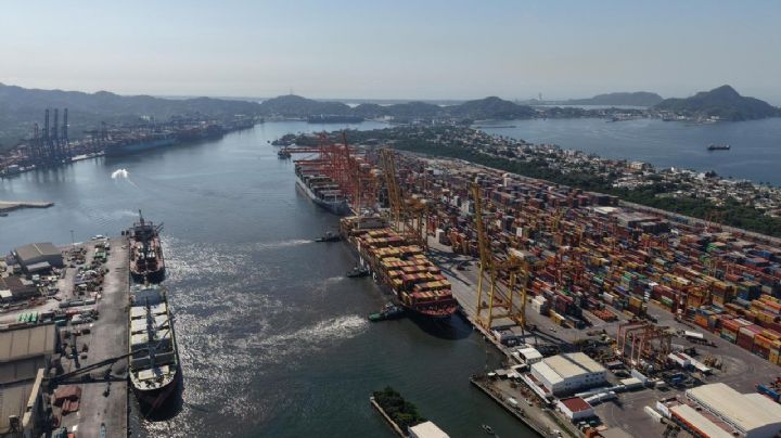 Empresarios cierran filas por el T-MEC mientras Trump lo desprecia y Canadá ya negocia con China