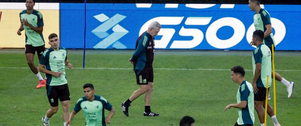 El proyecto de hacer “el mejor Mundial de la historia”, prendido con alfileres