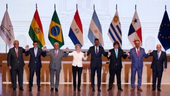 La Unión Europea y el bloque sudamericano del Mercosur firman un histórico acuerdo de libre comercio