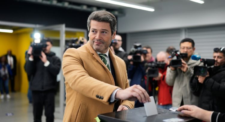 La extrema derecha pasa a la segunda vuelta de las presidenciales de Portugal