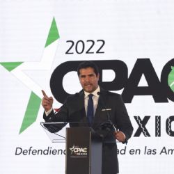 El Movimiento Viva México, de Eduardo Verástegui, desiste de constituirse como partido político