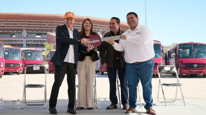 Gobernador Durazo moderniza flota de transporte en Hermosillo y sin aumento a tarifa