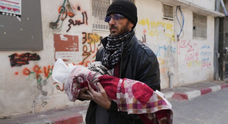 Bebé palestina murió de hipotermia en Gaza