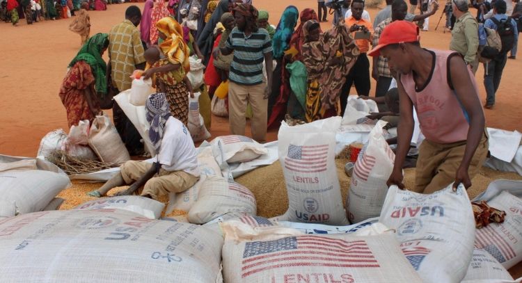 Un año sin USAID: la desprotección atraviesa a refugiados y organizaciones humanitarias