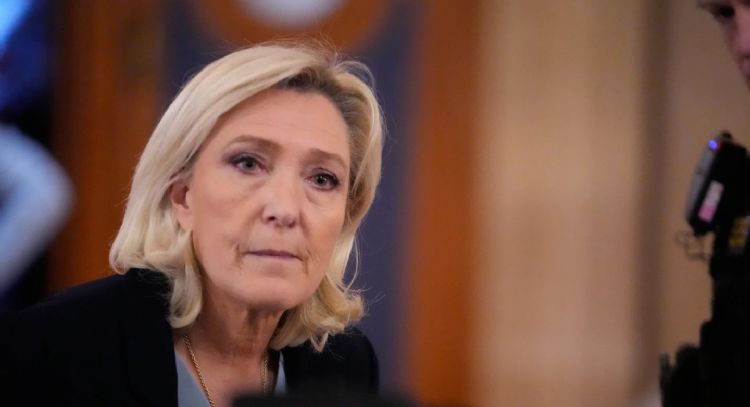 Magistrada francesa denuncia posible injerencia de EU en el juicio contra Marine Le Pen