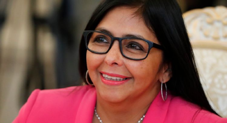 Destituye Delcy Rodríguez a testaferro de Maduro investigado en México