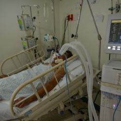 Reforma de Salud ya en vigor: incertidumbre de pacientes en riesgo