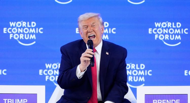 Europa debe ocuparse de Ucrania, "EU está muy lejos": Donald Trump