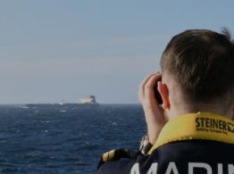 Marina francesa intercepta un buque petrolero procedente de Rusia